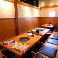 牛角 渋川店の雰囲気1