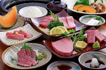 肉料理 嘉牛のおすすめ料理1