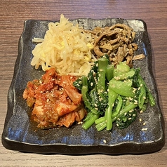 キムチナムル盛り合わせ