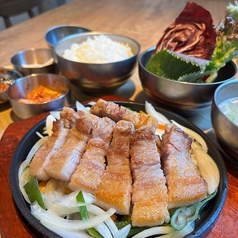 マンジョッオヒャンジョッパル&ソベッチャカンジャンケジャン 恵比寿店のおすすめランチ3