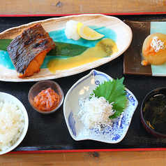 まぐろ問屋 二代目マル城 上大岡店のおすすめランチ2