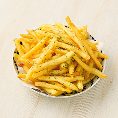 やみつきガーリックポテト