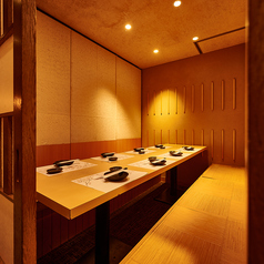 新型コロナ対策。当店は考えうる最大限の対策を実施しております。アルコール消毒箇所（営業時間の1時間ごと）→トイレ、出入り口、カウンター、椅子、テーブル、メニュー帳はお客様が入れ替わる毎にアルコール消毒をしております※写真はイメージとなります☆おでん/居酒屋/錦糸町駅/飲み放題/個室/海鮮/炉端焼き/焼き鳥