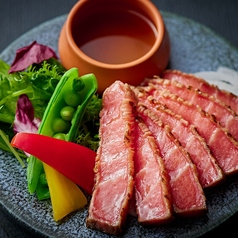 本マグロ 中トロの炙り焼き　旬野菜添え(70g)