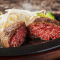 料理メニュー写真&nbsp;和牛 100%ハンバーグ[レギュラー]