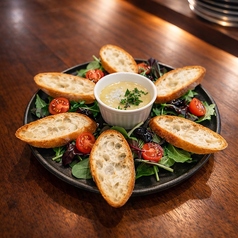 タイムとパセリの自家製レバパテ