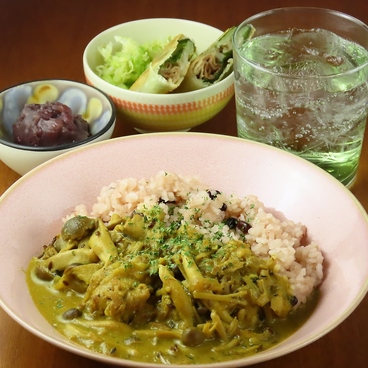 喫茶はじまりのおすすめ料理1