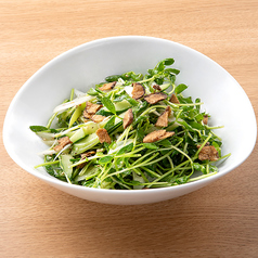 胡麻油香る豆苗サラダ