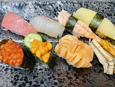 特上にぎり盛り合わせ