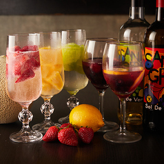 ビアカクテルやワインカクテルなども豊富にご用意♪