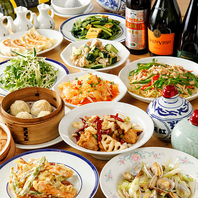 種類豊富のボリューム満点ランチも大好評。