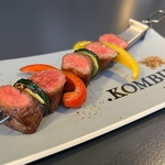 黒毛和牛を使った贅沢かつキャンプ感も楽しめるお料理です！ダッチオーブンで作るアヒージョも絶品☆