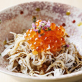 料理メニュー写真&nbsp;いくらとしらすの鬼おろし
