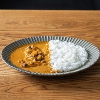 鶏白湯カレー＆贅沢牛タン丼！こだわり抜いた自慢の味◎