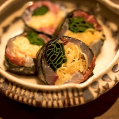 裏名物 和牛と玄界灘真鯛の香味巻き
