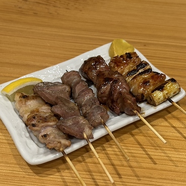 炭火焼鳥 とのおすすめ料理1