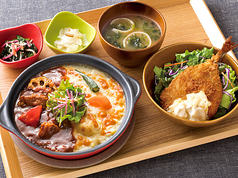 お野菜ころころビーフシチューとホワイトソースのWドリア
