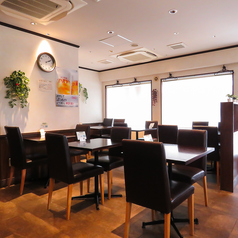 At dining アット ダイニングの雰囲気1