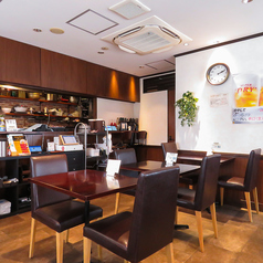 At dining アット ダイニングの雰囲気2