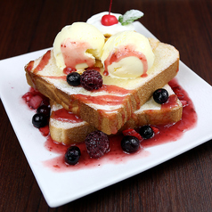 ベリーベリーハニートースト