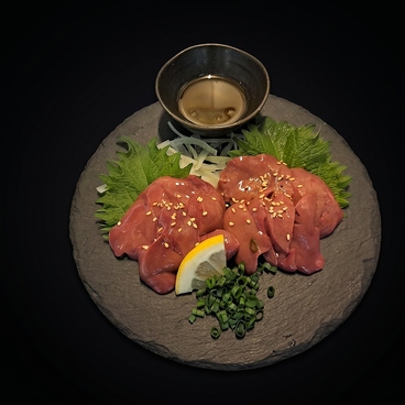 炭火焼 鶏まるのおすすめ料理1