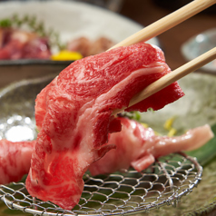 A4等級にいがた和牛のサーロイン肉寿司など拘りの肉料理が盛り沢山！の写真