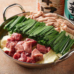 もつ焼き屋だから当たり前にうまい「モツ鍋」