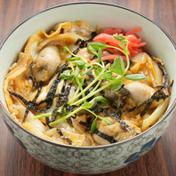 他ではなかなか食べられない！かき丼