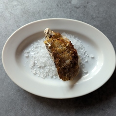 赤穂産 殻付き牡蠣の香草パン粉焼き