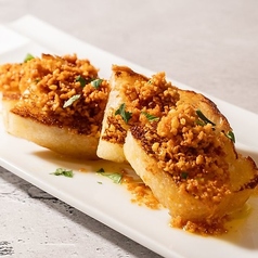 [野菜のタパス]自家製フォカッチャのガーリックトースト