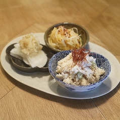 酒アテ盛り合わせ3種