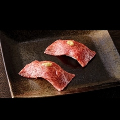 【おすすめ！】とろけるサーロイン肉寿司　一貫