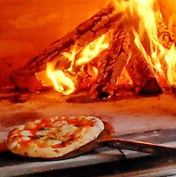 薪窯で焼く、本格手作りピザ体験！！