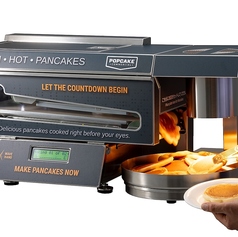 世界初　パンケーキ自動焼きマシン　を春日井唯一導入！の写真