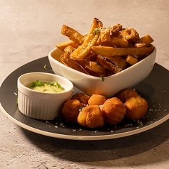 [野菜のタパス]2種の北あかりのフライドポテト