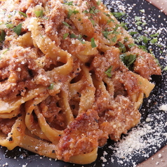 長時間煮込んだ自家製ボロネーゼ タリアテッレ