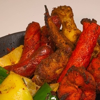 国産野菜・有機野菜（認定Jas）にこだわったインド料理