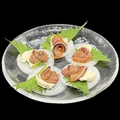 クリームチーズとイカ塩辛の大根カナッペ