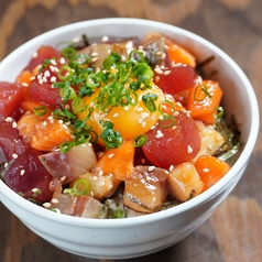 海鮮ユッケ丼