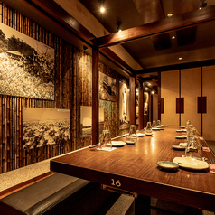 様々なシーンに対応可能な完全個室。