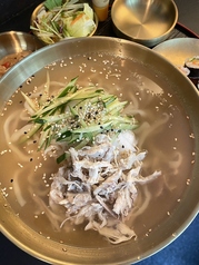 冷タッカルグクス