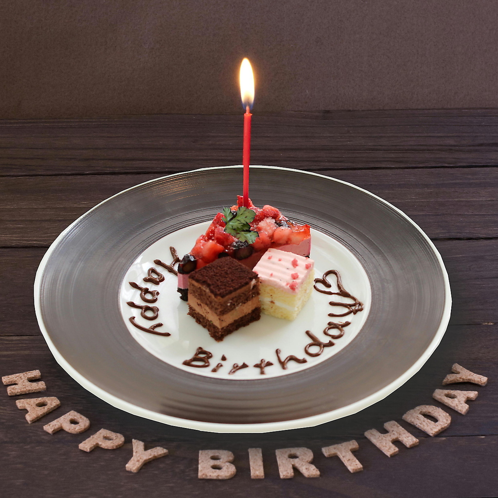 ≪サプライズ承ります★≫誕生日や記念日のご利用におすすめ◎クーポンでデザートプレートサービス!!