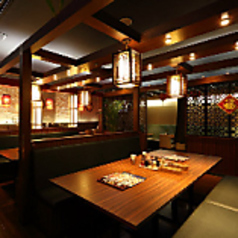 ソファー席あり