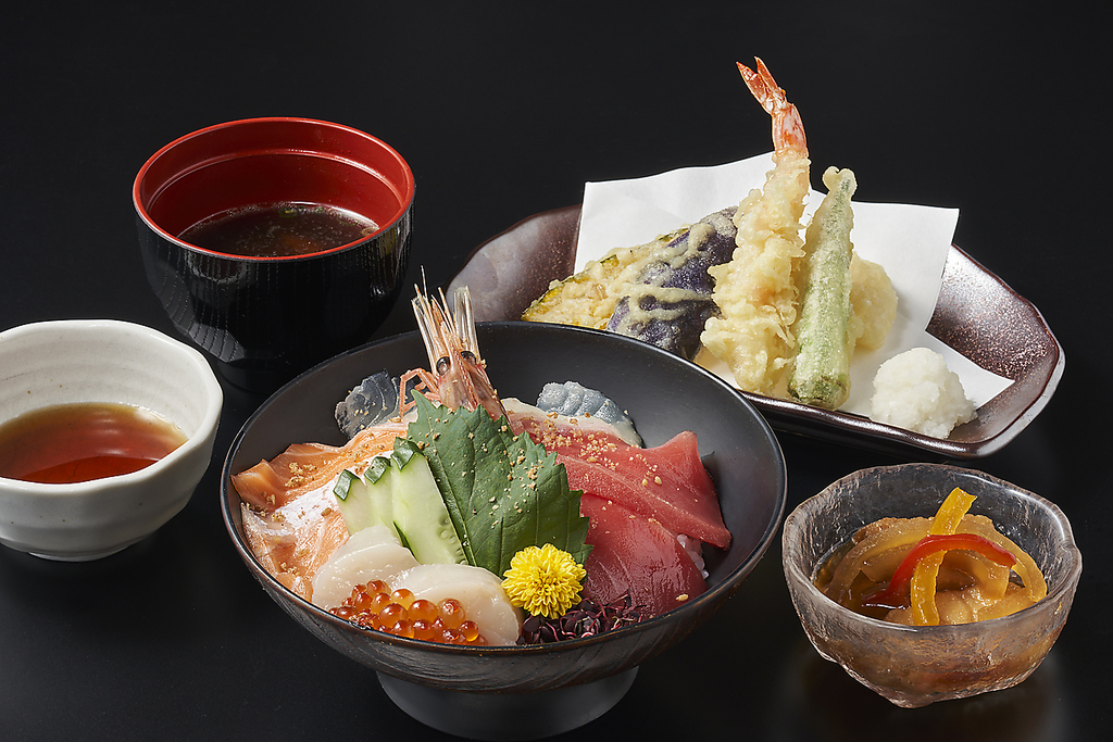 海鮮ランチ:11:30~14:00