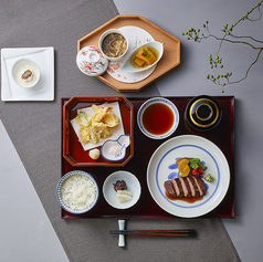 スイスホテル南海大阪 日本料理 花暦 のコース写真