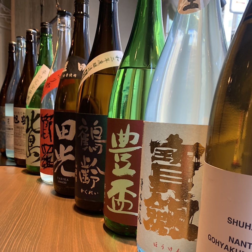 季節に合わせてこだわりの日本酒を種類豊富に揃えております★料理に合わせてお選び下さい！