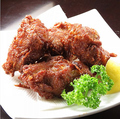 料理メニュー写真 ◆アーマラック名物◆若鶏の唐揚げ