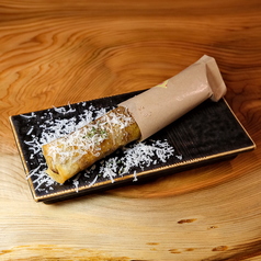 ボロネーゼの春巻き ～パルミジャーノがけ～