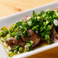 鮮度抜群　炙りレバ刺し　＊低温調理