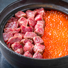 いくら&肉　土鍋ご飯　